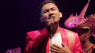 Download lagu Sio Mama, Cipt. Melky Goeslow, Arr. Martin Koehuan & Josua Padoma mp3 Download lagu Sio Mama, Cipt. Melky Goeslow, Arr. Martin Koehuan & Josua Padoma mp3