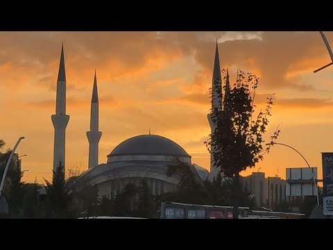 Goldener Himmel | Die Schönheit des goldenen Himmels | Wasserfall-Atmosphäre | Türkei