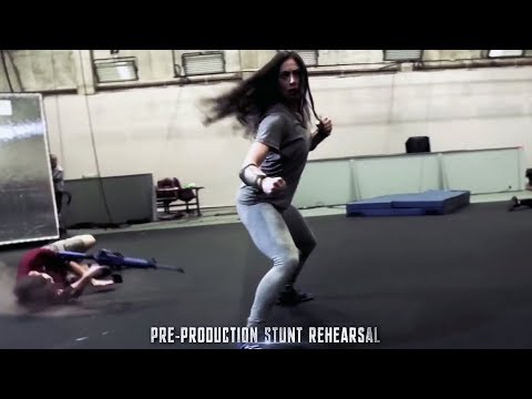 Wonder Woman's Rescue [Pre-Production stunt Rehearsal] 'Justice League'
