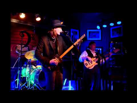 JL Fulks - Boca Raton, Florida The Funky Biscuit - Moonshine Blues LIVE
