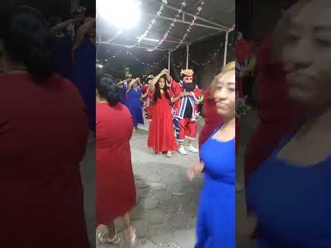 Presentacion en la colonia la paz (No contamos con derechos de autor)