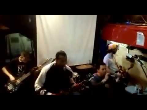 download lagu mp3 mp4 Zeta Leonis, download lagu Zeta Leonis gratis, unduh video klip Zeta Leonis