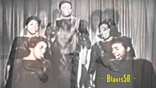 Jesus, He&#39;s My King - The Davis Sisters