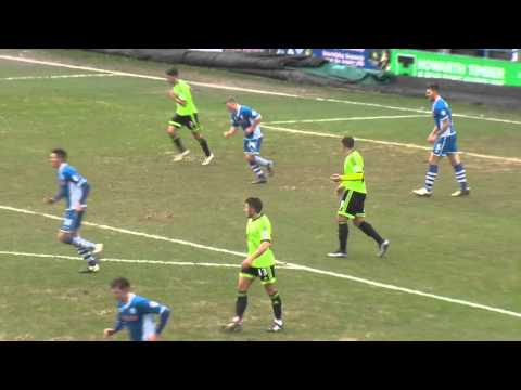 Rochdale v Blades - match action