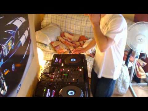 Happy Hardcore Late Easter Mix - DJ Torqu3