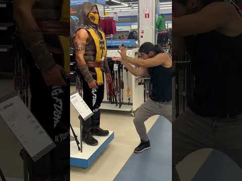 Scorpion vs Bodybuilder???? Mortal Kombat Battle