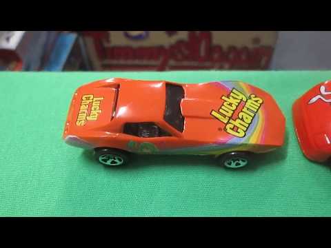 LUCKY CHARMS CORVETTE  vs TRIX FUNNY CAR - Cereal Cars Race