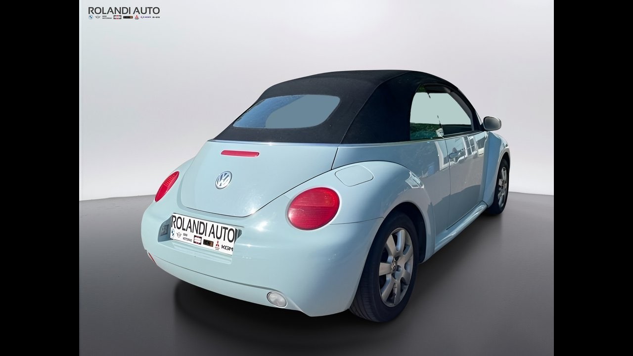 Volkswagen New Beetle Cabrio 1.6