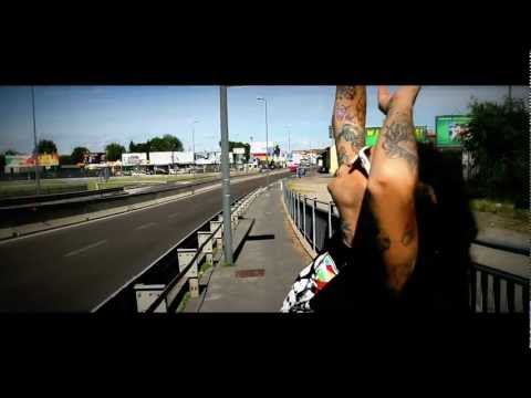 Federico Chaves feat. Vacca - Sola (BlitzDiPluto Remix) [Official video]