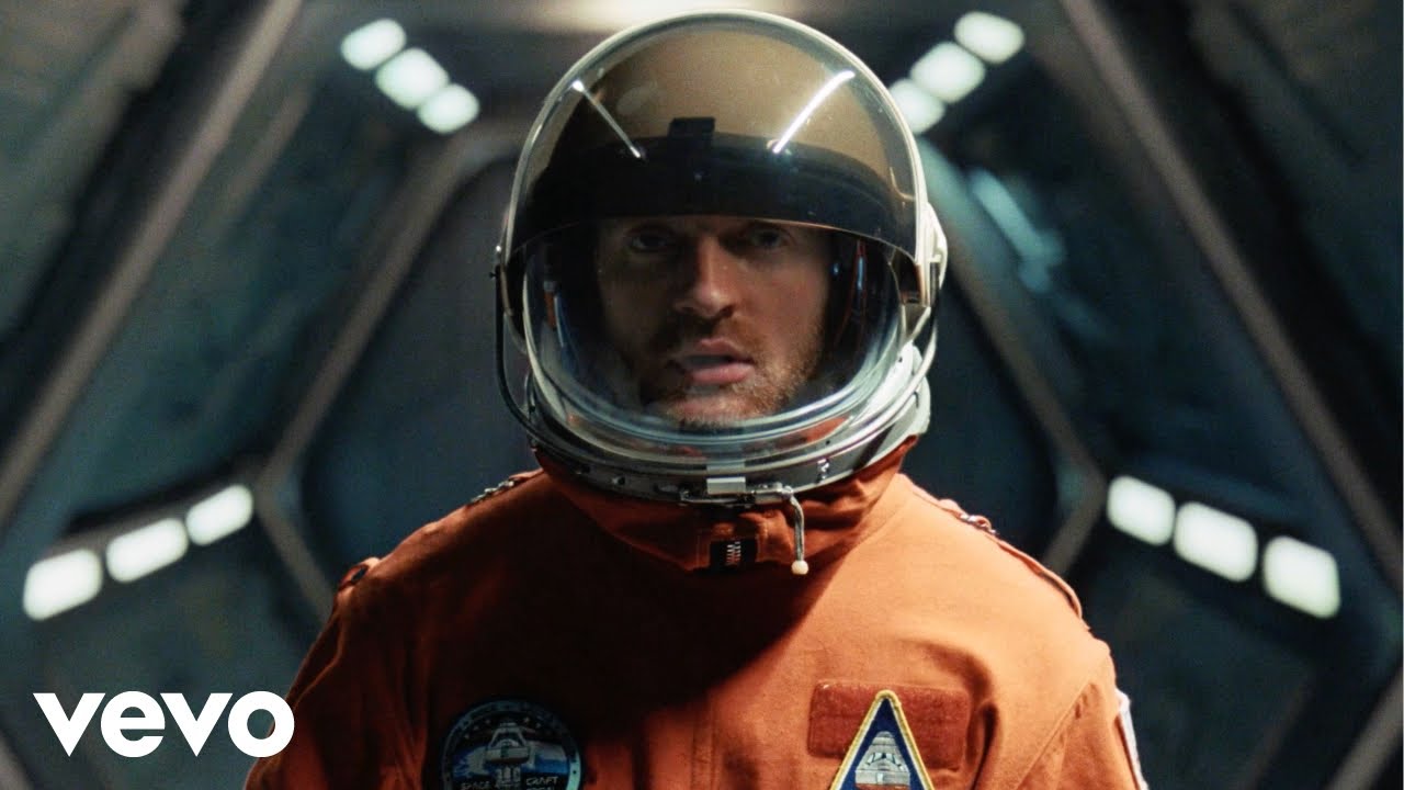 FINNEAS - 2001 (Official Music Video)