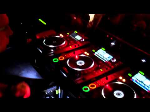 18 minutes of Raw footage: DJ AMOROSO @ Dance.Here.Now. Vibeology at Cielo 1-26-12