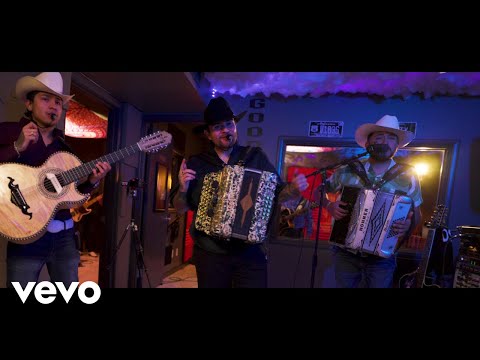 Danny Felix, Los Desconocidos Del Valle - EL SUBE Y BAJA (En Vivo)