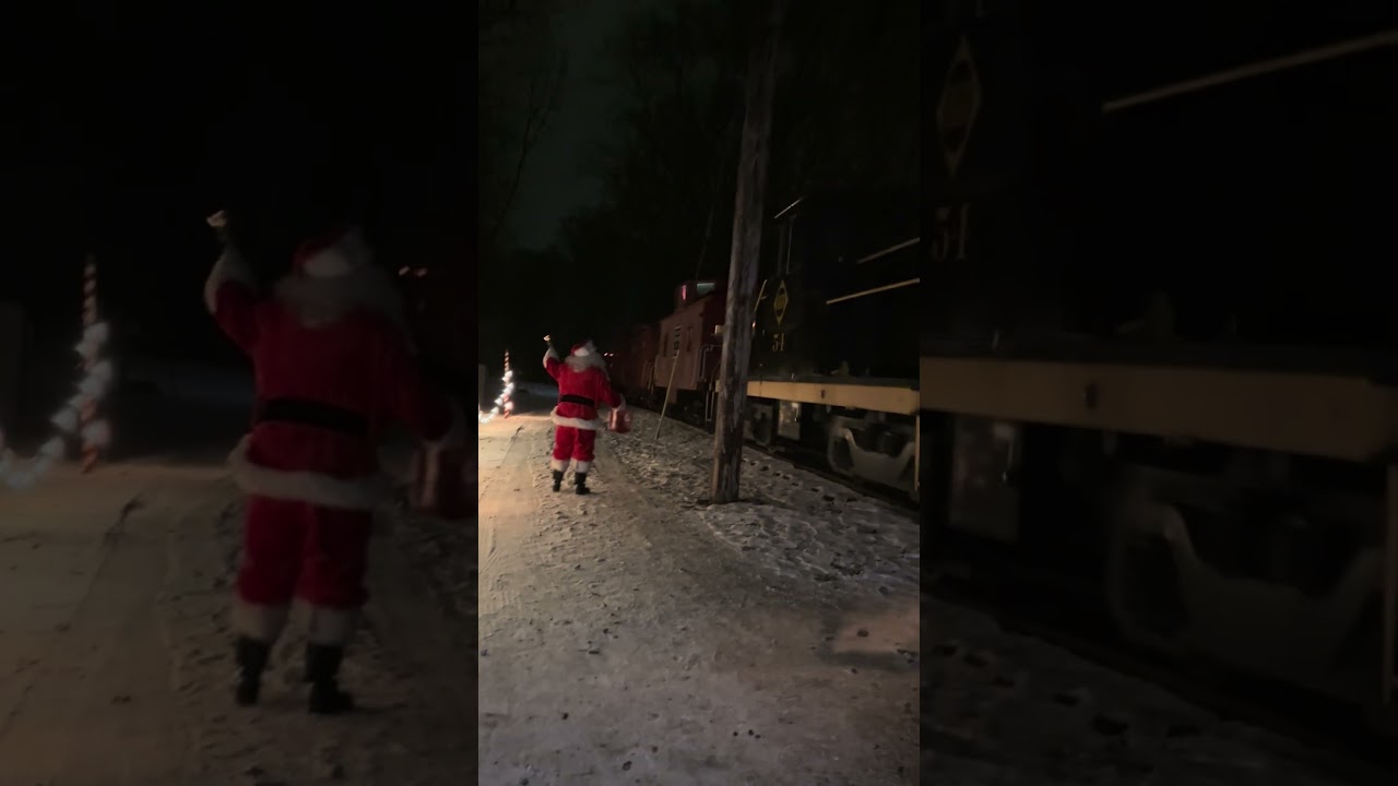 Promotional video thumbnail 4 for Improvisational Santa