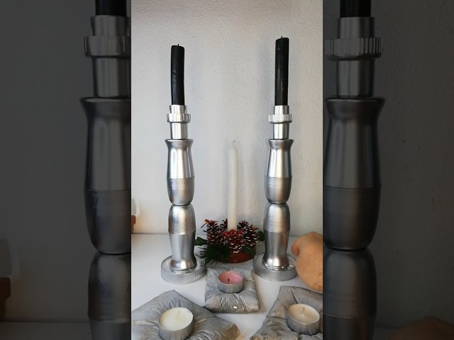 Vídeo relacionado con 3 Pcs Candelabro Plata, 8.5/16/16 cm Candelabros para Velas, Candelabros Decorativos de Velas, Candelabro Decorativos de Velas para Velas Cilindro Decoración de Mesa Bodas Cumpleaños(Plata)