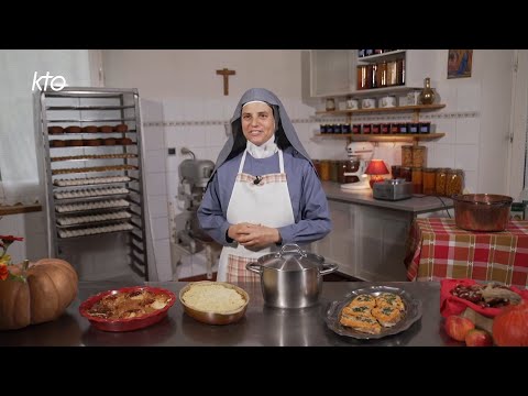 Soupe campagnarde aux courges, crumble de courgettes, pommes au nid