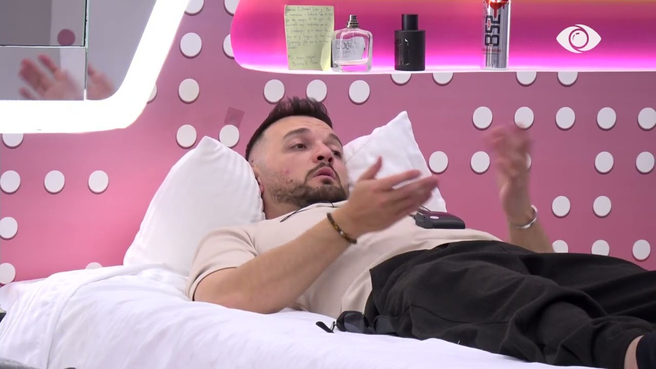 A është normale ajo/ Brikena bisedon me Shëndritin pas debatit me Juelën