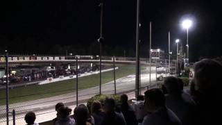 preview picture of video 'ISMA Supermodifieds at Lee USA Speedway Heat Race 1'