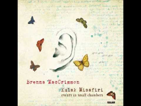 Brenna MacCrimmon | Şemsiyemin Ucu Kare