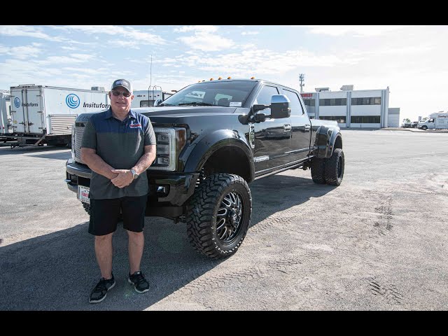Preview image of 2017 Ford F450 Pickup Platinum (11U210254) youtube video