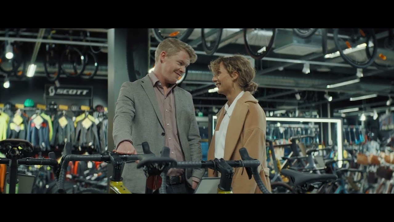 Miniature de la vidéo Official Trailer du film New Money