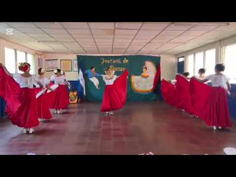 Grupo de danza " Expresiones de mi pueblo" Santo Domingo Chontales.