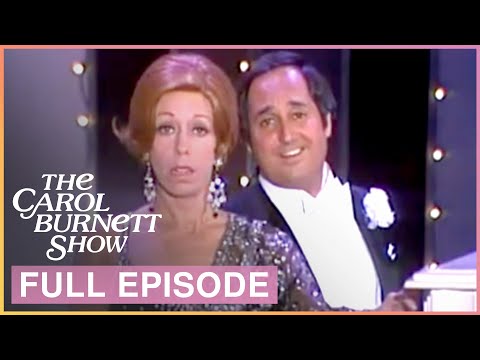 Neil Sedaka on The Carol Burnett Show | FULL Episode: S10 Ep.22
