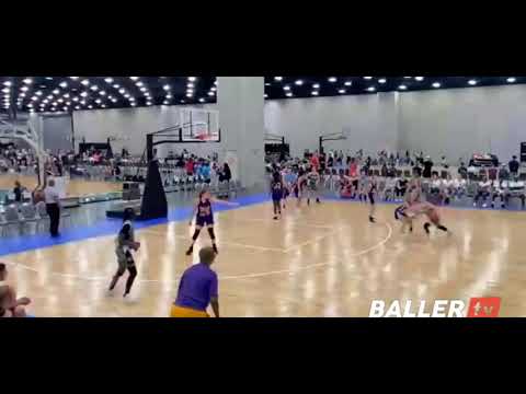 @oliviaschmitt30 - July 5, 2021 in Kentucky vs NW Hoopstars Olivia Schmitt basketball