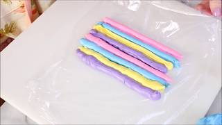 How to pipe rainbow frosting