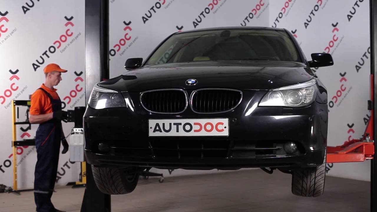 Ako vymeniť predné horné uloženie tlmiča na BMW E60 – návod na výmenu