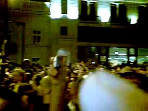 Protest przeciwników krzyża przed Pałacem Prezydenckim - cz. 2, www.mmwarszawa.pl