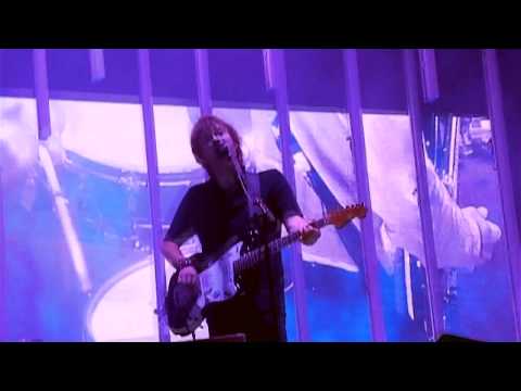 Radiohead - Airbag (Radiohead Live in Praha)