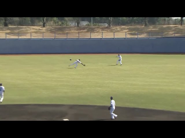 【練習試合】帽子を落としてナイスキャッチ!! ライオンズ・金子侑の俊足生かしたファインプレー!! 2019/2/20 L-UL