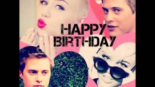 135n8 - Lucas Grabeel