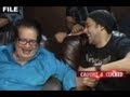 Shahrukh Khan Imitates Manoj Kumar S Signature Style In A Commercial