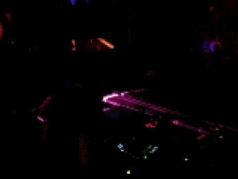 Simon Patterson at 1015 playing Green Velvet - Flash (JOC Rework)