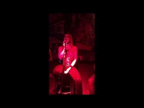 Priscila Mendes - Acoustic Session