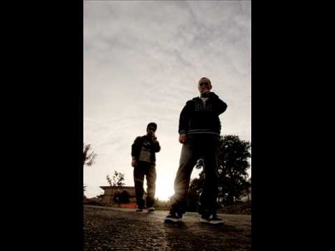 PROSMOKER - PEPPE BASTARDO & MALESTRO - Poetry in the streets