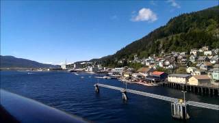preview picture of video 'Time lapse:  cruise ship arrives & departs from Ketchikan, Alaska'