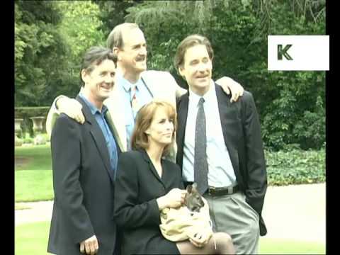 1990s Fierce Creatures Photocall, Jamie Lee Curtis, John Cleese, Michael Palin, Kevin Klin