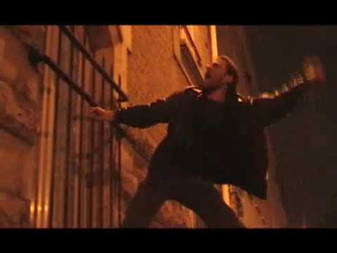 Déportivo - Clip "Les Bières Aujourd'hui S'ouvrent Manuellement"