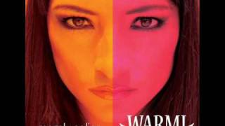 Porque me miras Asi - Magaly Solier  (Album: Warmi - 2009) (Bonus Track)