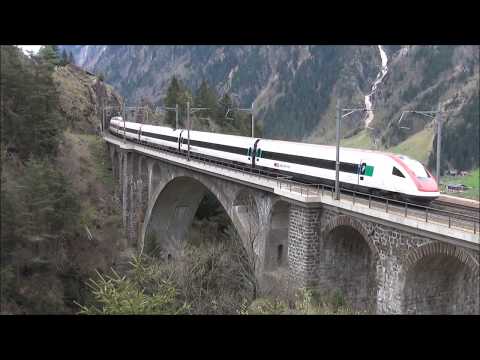 RABDe500 ICN CH-SBB IN TRANSITO A WASSEN (CH) LINEA DEL GOTTARDO. 25 - 4 - 2015