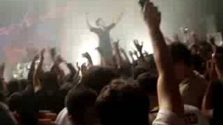 The Hives - Return the Favour