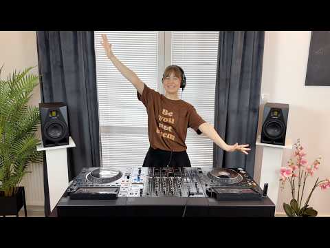 DJ Gabi aka Gabsta - 1 Hour Afro House Beats DJ Set for Valentine's Day 🎶❤️‍🔥