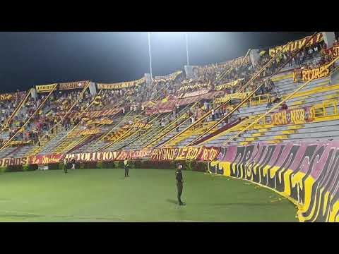 "El legado" Barra: Revolución Vinotinto Sur &bull; Club: Tolima