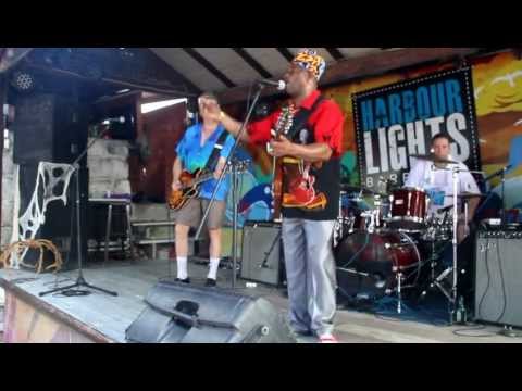 Lil Ed and the blues imperials--blues cruise 2012--Icicles in my meatloaf