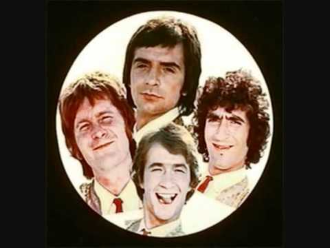 Tout Doucement - Les Charlots