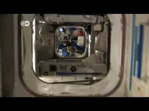 Deutscher Wissenschaftler völlig losgelöst | Journal