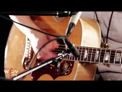 Holly Miranda - "All I Want Is To Be Your Girl" (Live at WFUV)