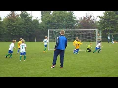 Verbroedering U8 A-ploeg tegen  Schelle 05 10 2013 YT